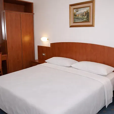 Garden New Management 3* Limone sul Garda