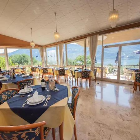 غاردن فندق 3*