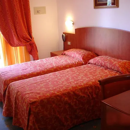 Garden 3* לימונה סול גרדה