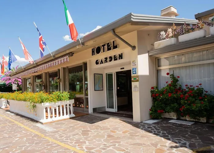 غاردن فندق 3*